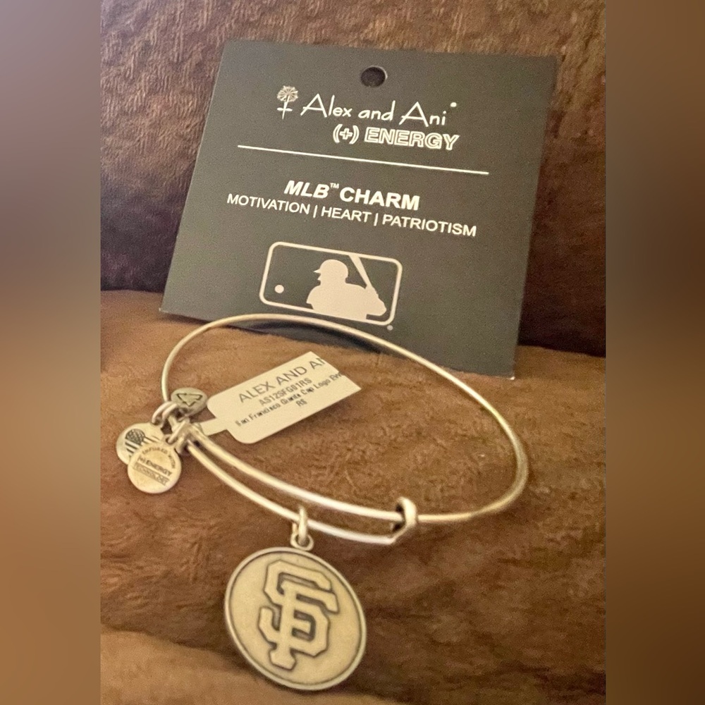Alex and Ani Bracelet - San Francisco Giants - Picture 9 of 9